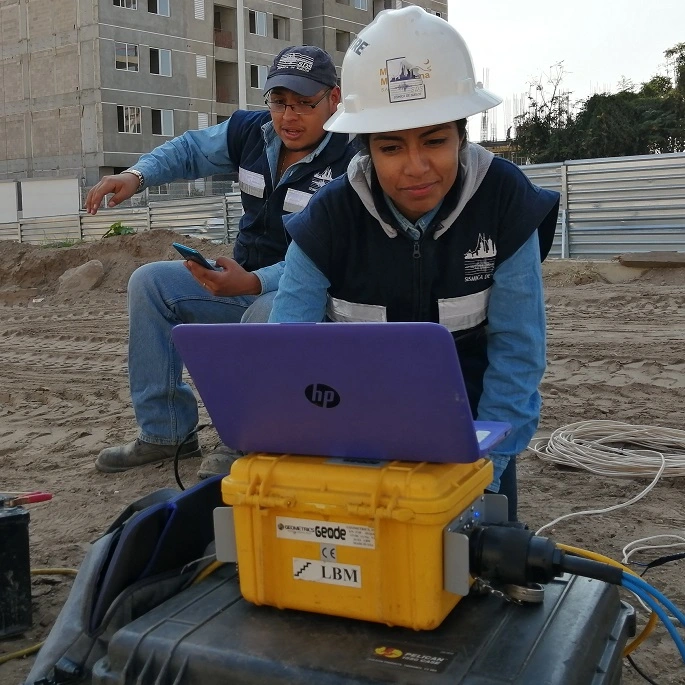Equipo de Sísmica de Suelos